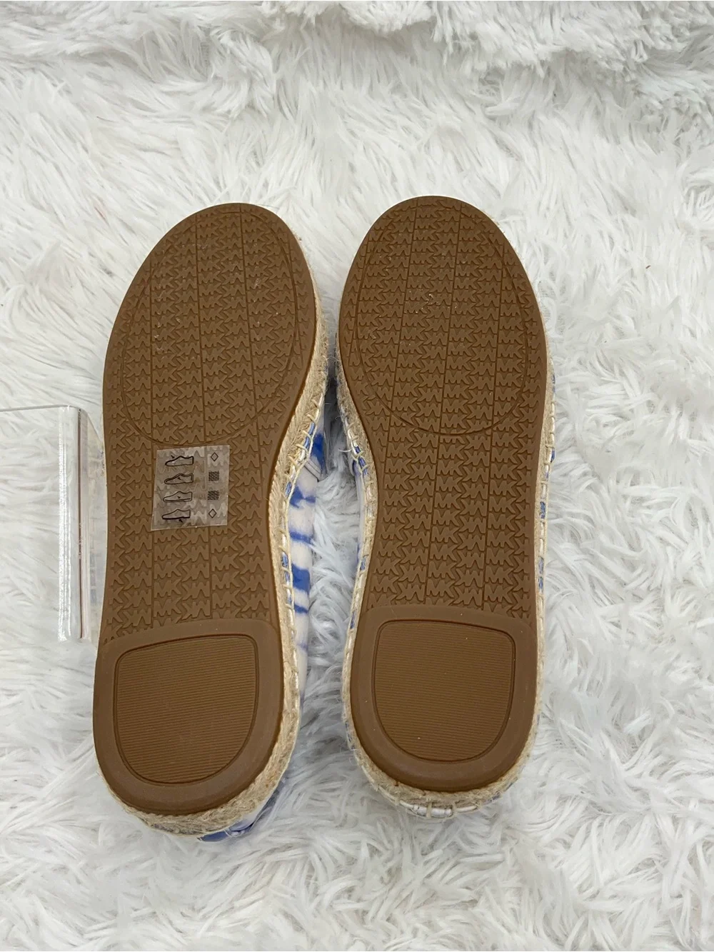 Michael Kors Flats Size 5.5 Blue and White Kendrick Tie-Dye Espadrille Flats